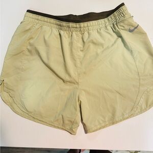 Nike Women's green Athletic Shorts